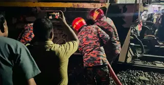 শায়েস্তাগঞ্জে জয়ন্তিকা এক্সপ্রেসের ইঞ্জিনে আগুন